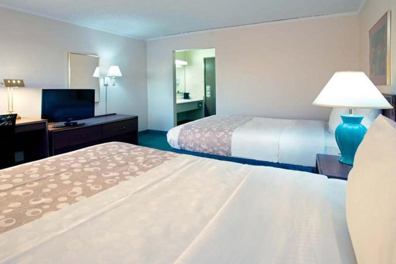Norwood Inn & Suites Indianapolis East Post Drive 외부 사진