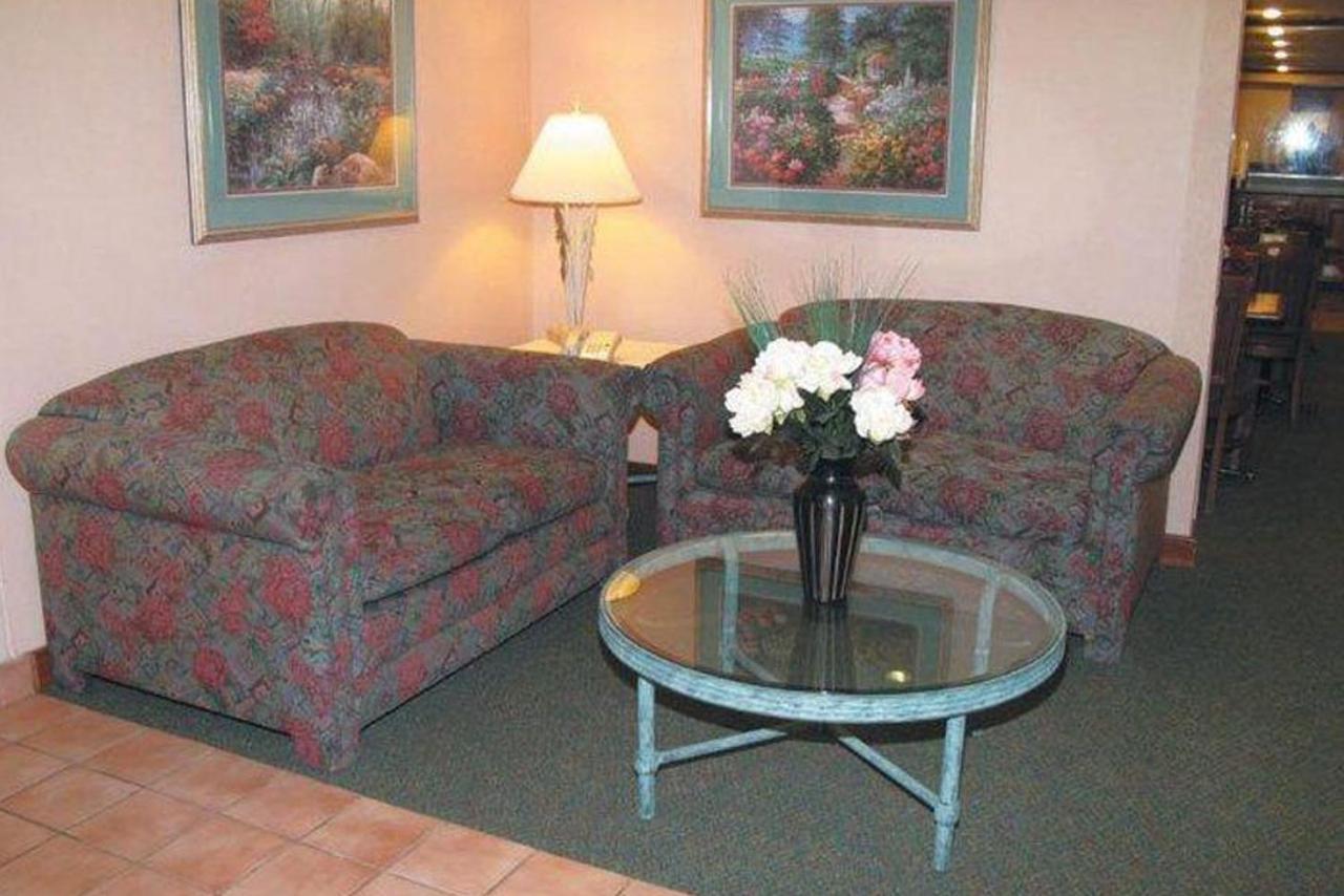 Norwood Inn & Suites Indianapolis East Post Drive 외부 사진